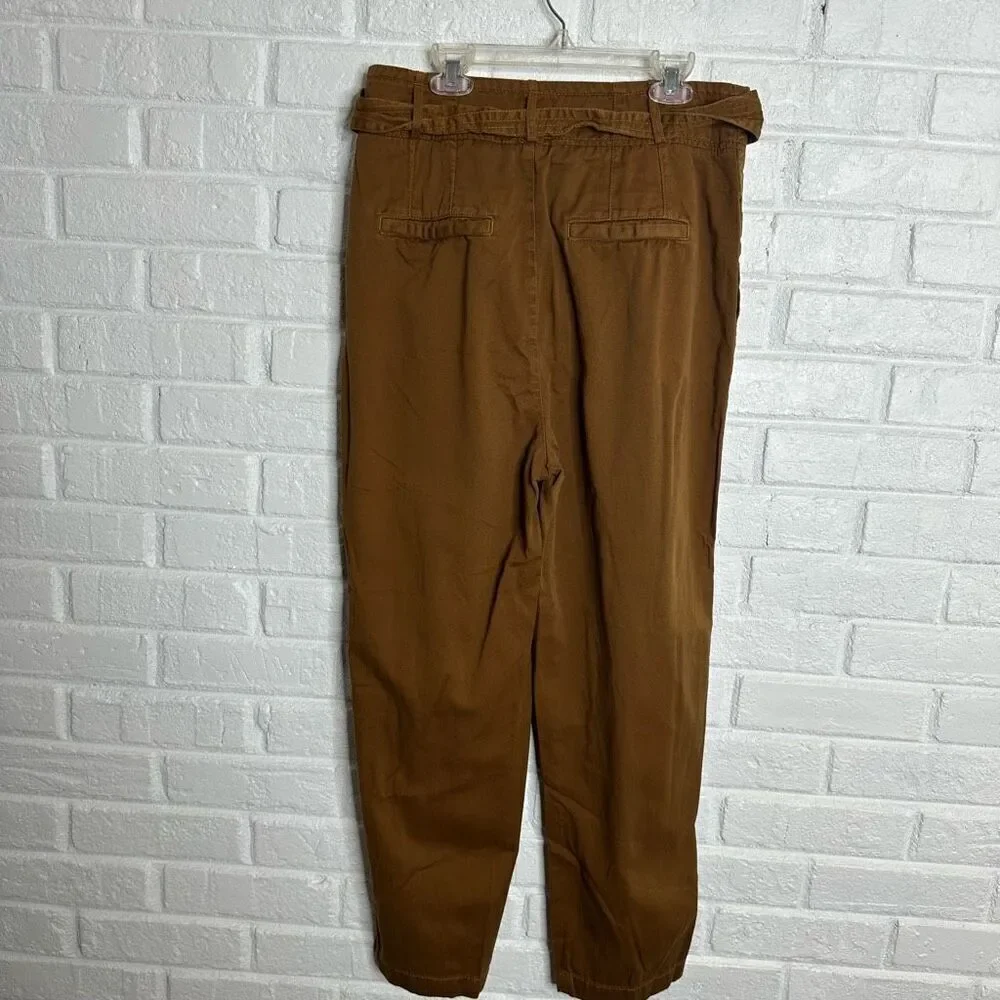 Free People Hi-Waisted‎ Pegged 90s Pant in Maize size 6